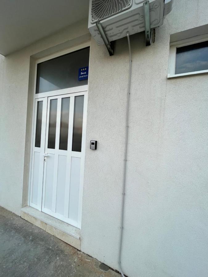 Apartment Kairos トロギール エクステリア 写真